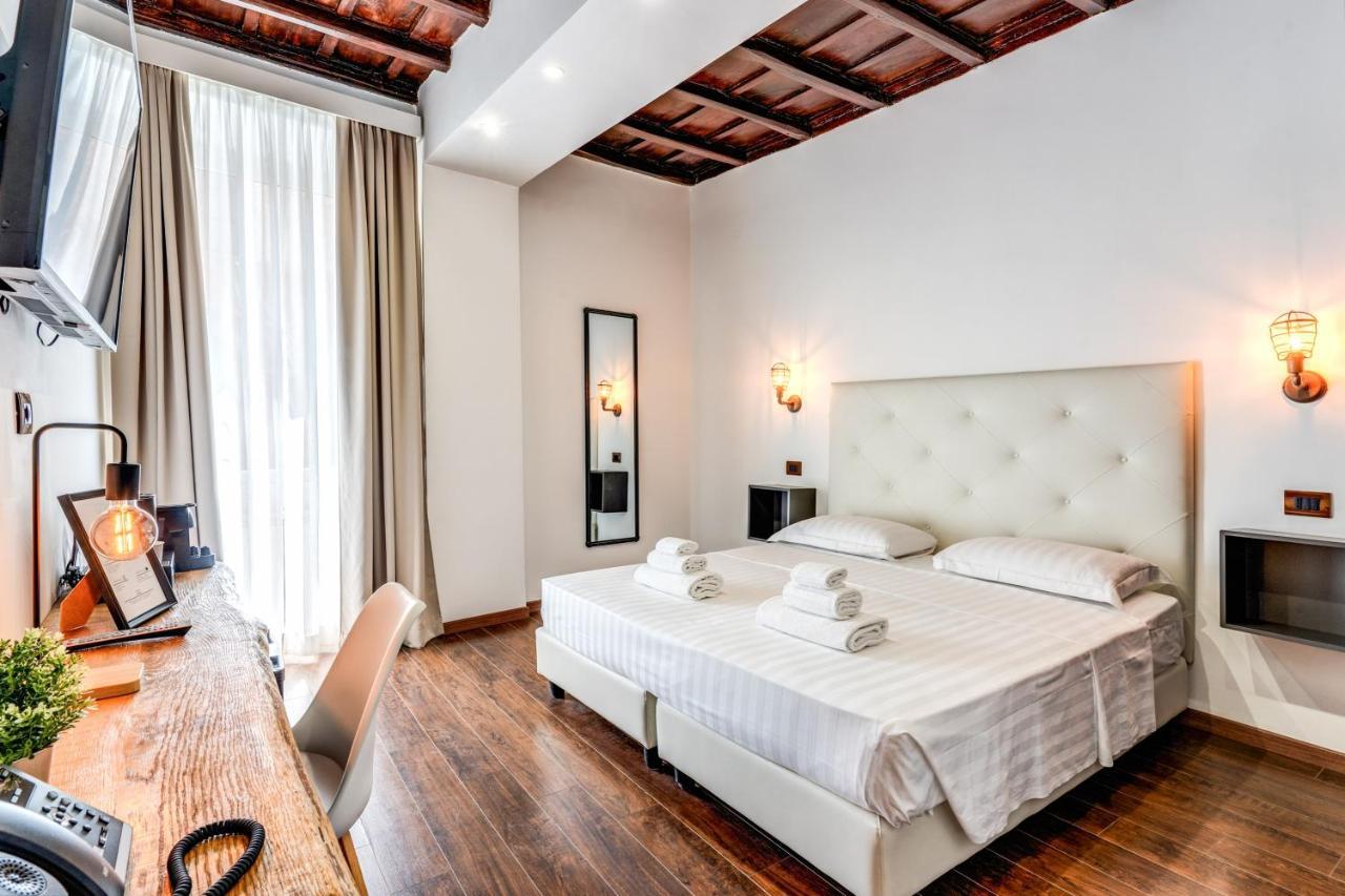 Alojamento de Acomodação e Pequeno-almoço Effe Luxury Palace