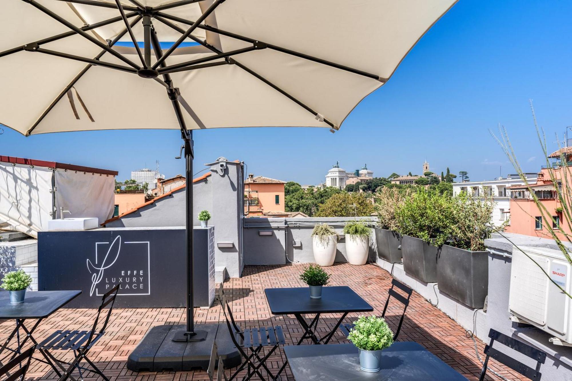 Acomodação com café da manhã  Effe Luxury Palace